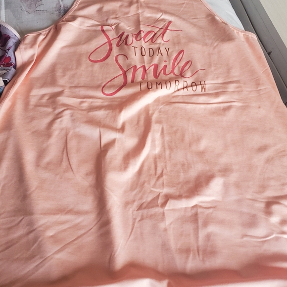 Active set - Picture 2 of 5